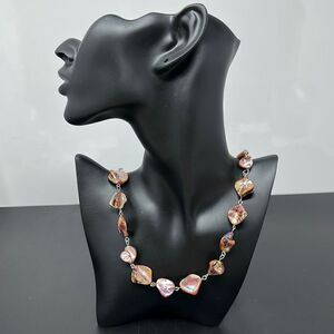 Stunning iridescent stones necklace